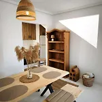 Apartman Con Encanto *